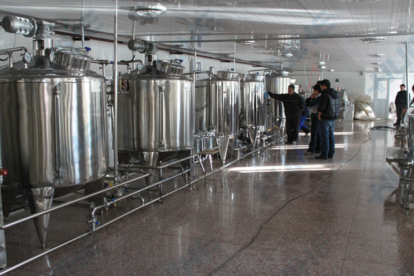 牛奶生產(chǎn)線(xiàn)成形設(shè)備